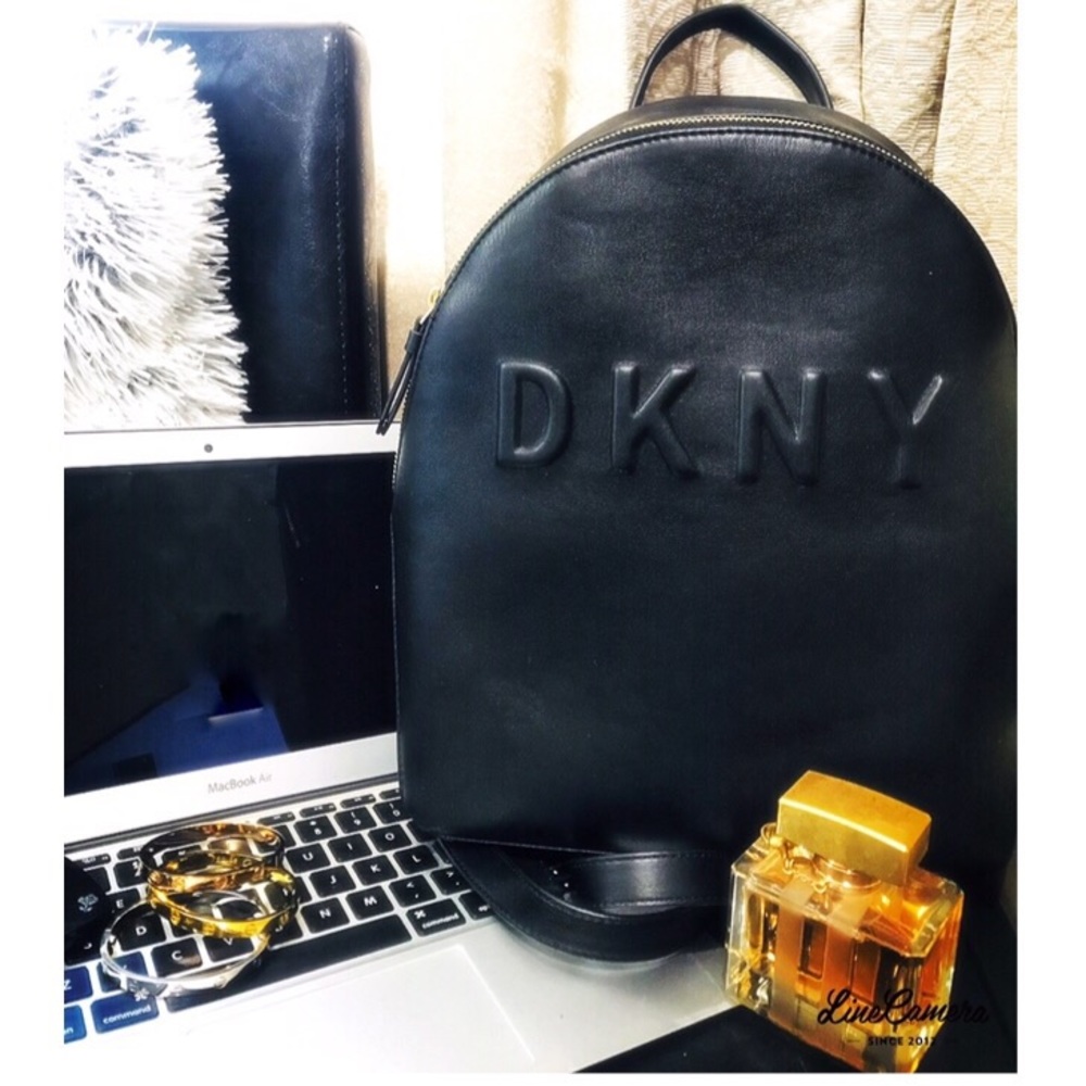 DkNY Tilly backpack🎒